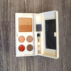 3/$30 Elizabeth Arden set